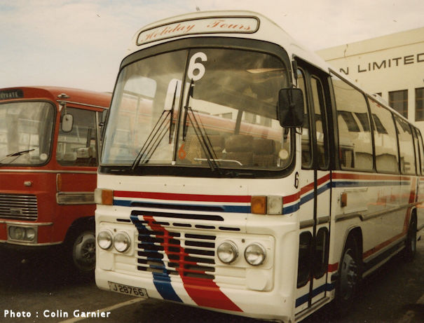 AFJ722T with Holiday Tours